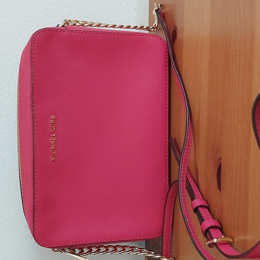 Hot pink Leather Michael Kors Camera bag